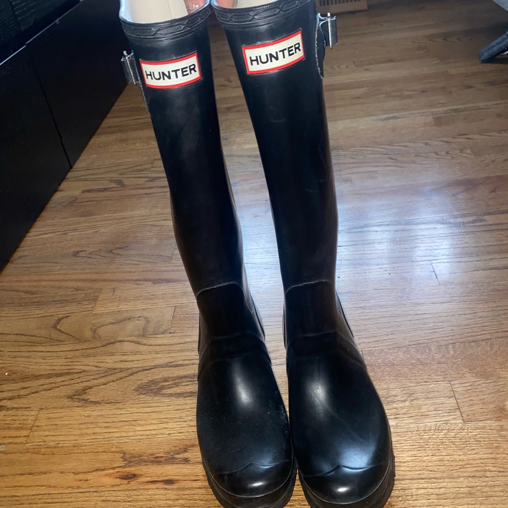 Tall hunter boots